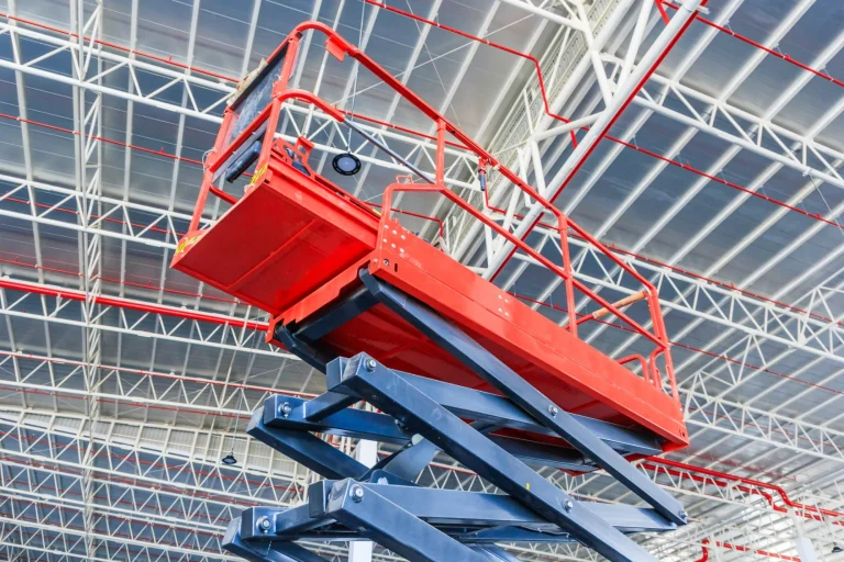 Personnel-And-Materials-Hoist-featured